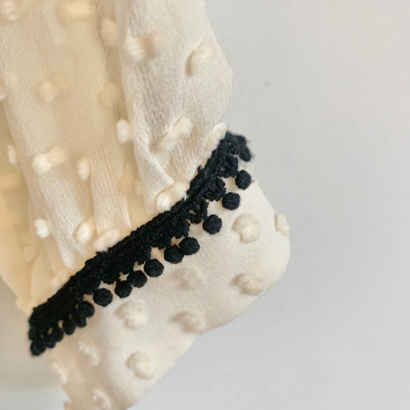 J Crew Blouse textured with lace detail - Picture 4 of 9